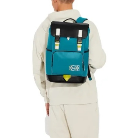 Coach CL945 Track Backpack - Picture 2 of 15